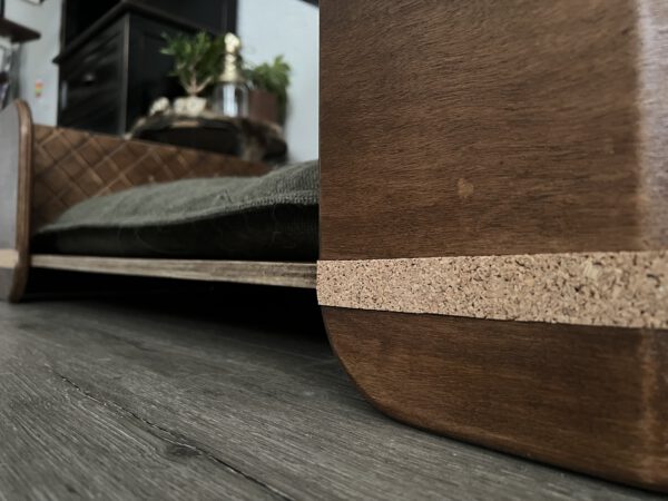 Houten hondenmand Pineo